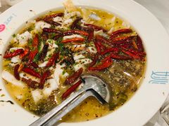 -姚姚酸菜鱼·金戈戈香港豉油鸡(喜荟城联名店)