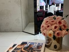 -Dior迪奥(上海世茂广场店)