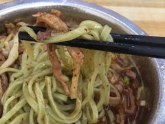 -鹍记特色牛杂面