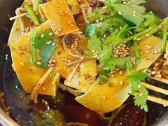 麻辣涮肚-亦庄碳烧鸽子王串吧