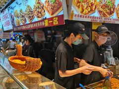 -丁家坡洋芋·观音桥好吃街A区(全国总店)