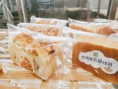 -奈雪的茶(金鹰广场店)