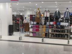 -优衣库(上海金桥国际商业广场店)