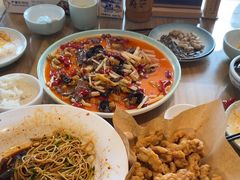 -严记小天府酸菜鱼(西四路店)