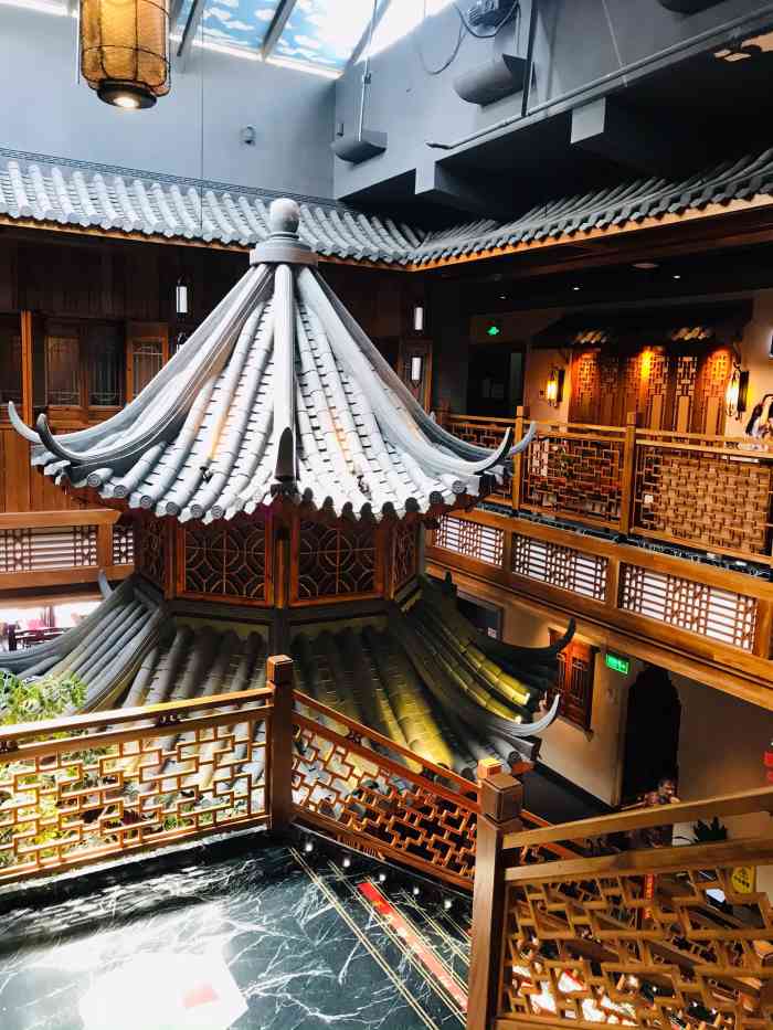 徐家大院(梅川路店)-"老友们相聚,约了这家店,徽菜系,大院的格.