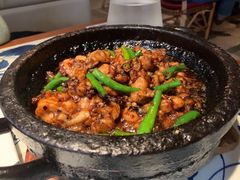 酱爆石锅蛙-绿茶餐厅(王府井永宁门店)