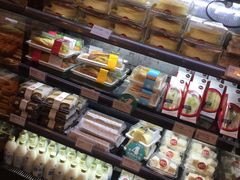 -85度C(生甜甜圈研究工坊·上海平凉店)