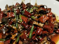 -赶海部落海鲜城(海阳路店)