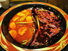 -在蜀里·一米肥牛老火锅(黄埔店)