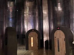 -涨巢·潮玩水疗局