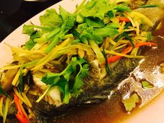 -J Daeng Seafood