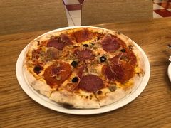 -城市大道红炉披萨烘焙坊