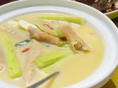 什锦肚肺汤-老灶味道·本帮菜(昌平路店)