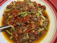 -有红鸡毛店·川菜(建设路店)