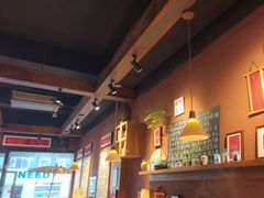 -巴卤社老火锅(财富店)