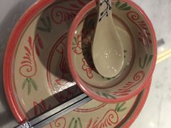 -尚尚仙·酸汤猪手·猪肚鸡火锅(华联万柳购物中心店)