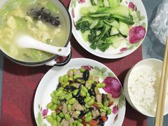-优护佳医护级月嫂(和睦家浦西店)