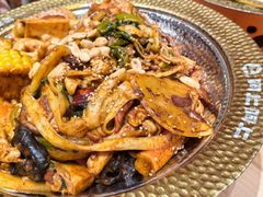 -阿上阿上麻辣香锅&麻辣烫(朝阳蓝色港湾店)