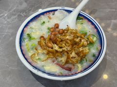 荔湾艇仔粥-银记肠粉店(北京路店)