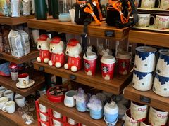 零售区-星巴克臻选(成都宽窄巷子店)