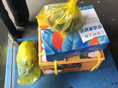 -上海龙吴水胜海发市场