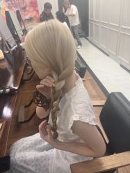 -程Studio