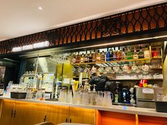 大堂-耶里夏丽·丝路新疆菜·清真食品(徐家汇臻选店)