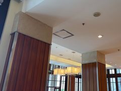-亚龙湾希尔顿自助餐厅·海鲜·烧烤·沙滩BBQ·现场乐队