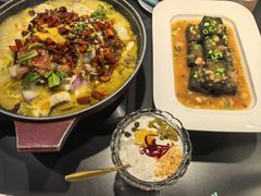 -桥边小楼·手工云南菜·古城观景小楼