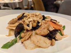 傳統羅漢齋-迎悦轩(维景湾店)