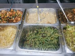 -咱家王新国把子肉(县东巷店)