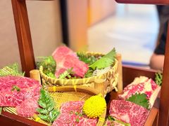 -山川小町·极番烧肉(新地假日广场店)