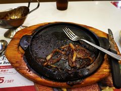 -香港新发烧腊茶餐厅(万象店)