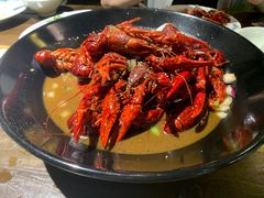 -聚汇三少·龙虾·中餐厅(莫邪路新天地店)