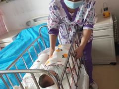 -秋歌护理·月嫂·育儿嫂(浦东医院店)