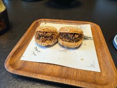 烧饼-四季民福烤鸭店(外滩外白渡桥店)