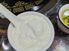 牦牛酸奶-泸沽肴(泸沽湖大洛水村农村信用社旁店)