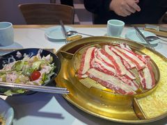 -猪啊牛呀羊啊铜盘烤肉(正大广场店)