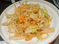 -前海沿·青岛菜(大拇指广场石老人店)
