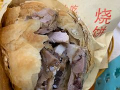 -洪峰浩老北京烧饼夹肉(角门路店)