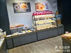 -皇冠幸福里动物奶油生日蛋糕(龙阳村地铁站店)