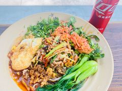 -方铲铲·成都板凳面(滨江银泰店)