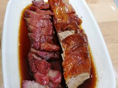 -正東记港味烧腊餐室(天鹅湖银泰城店)