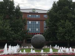 -北京市海淀外国语实验学校