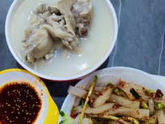 -彭记老妈蹄花(文化路店)