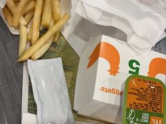 -麦当劳(火车北站餐厅)