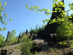 -峡谷浮石林景区