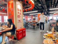 -四囍码头海鲜烧烤自助火锅(外滩南京东路悦荟广场店)