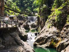 -磐安舞龙峡景区