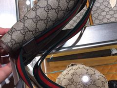 -Gucci(戴高乐机场T 2E)